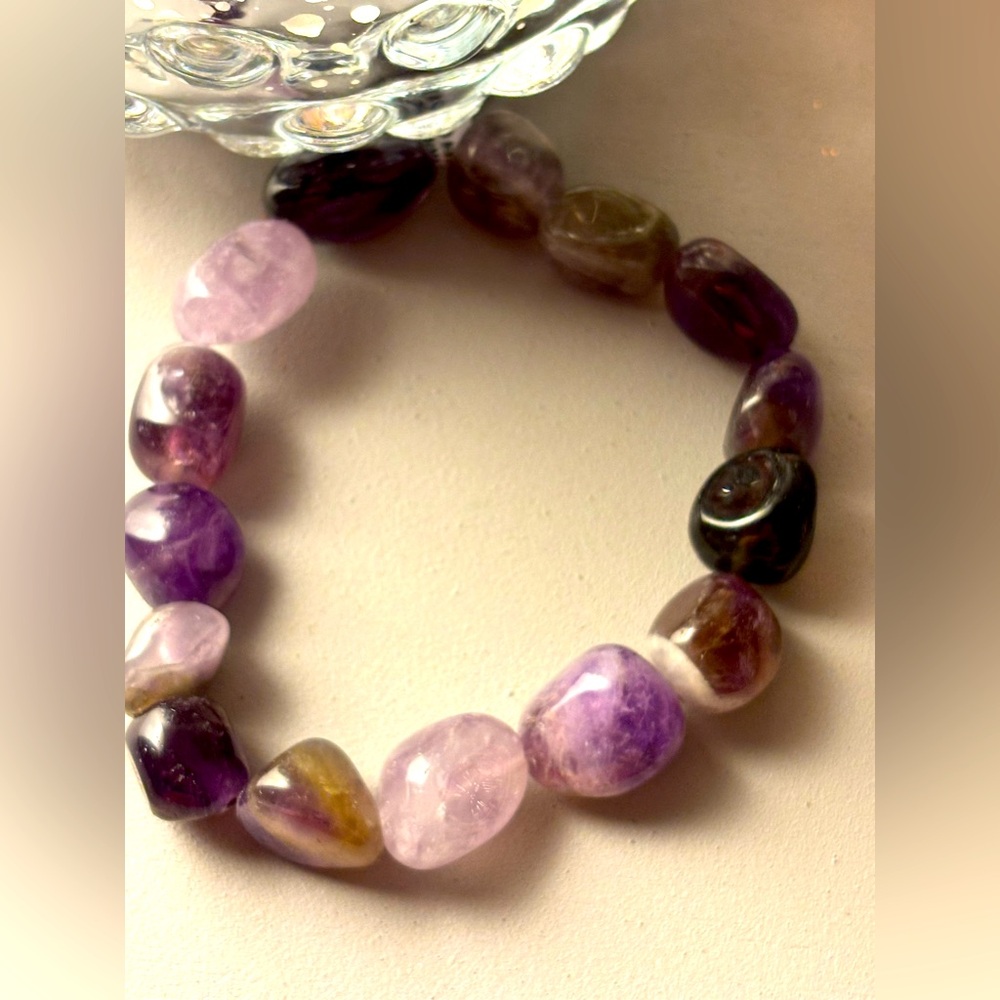 Free People Ariana Ost Stretch Artisanal Amethyst Stone Bracelet NEW